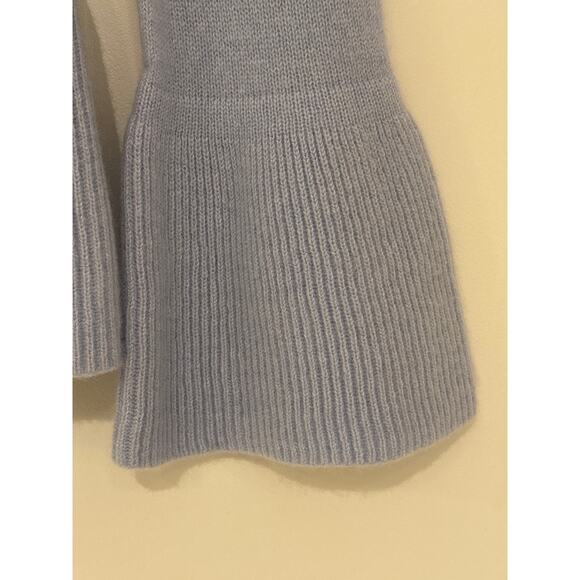 QI CASHMERE SAKS FIFTH AVENUE Lt Blue Ruffle Trim Bell Sleeve Peplum Sweater M - Picture 6 of 8